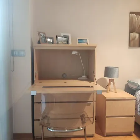 Apartamento Pleno Centro, 5 Minutos Casco Vello, 400 Metros Estación Ave *