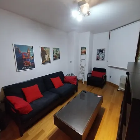 Pleno Centro, 5 Minutos Casco Vello, 400 Metros Estacion Ave Apartman *