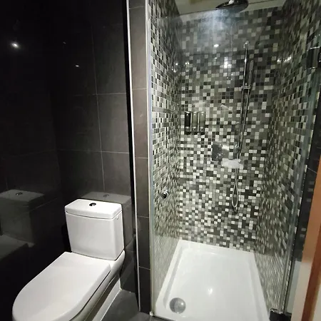 Pleno Centro, 5 Minutos Casco Vello, 400 Metros Estación Ave