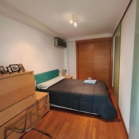 Apartamento Pleno Centro, 5 Minutos Casco Vello, 400 Metros Estación Ave *