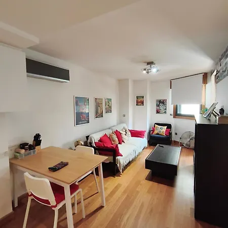 Apartamento Pleno Centro, 5 Minutos Casco Vello, 400 Metros Estación Ave *