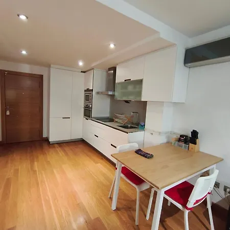 Pleno Centro, 5 Minutos Casco Vello, 400 Metros Estacion Ave Apartment *