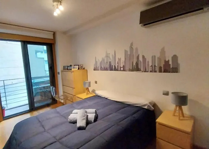 Pleno Centro, 5 Minutos Casco Vello, 400 Metros Estacion Ave Appartement